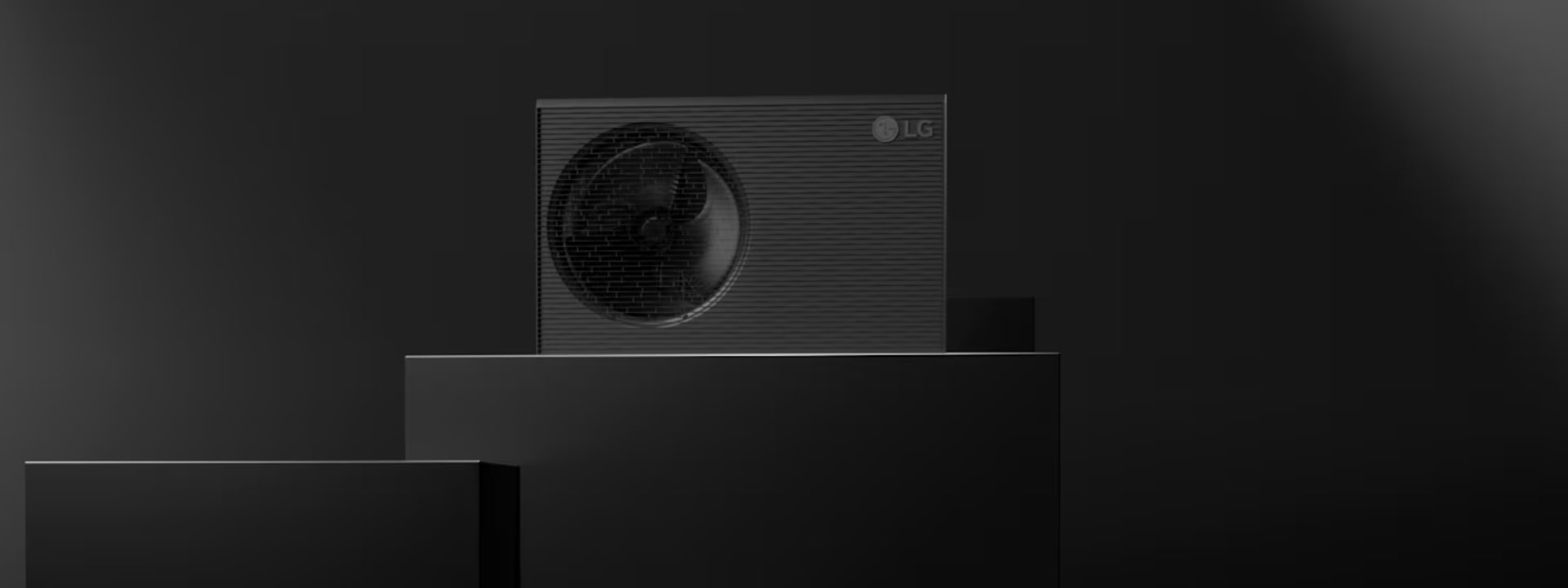 the side of an THERMA V R290 Monobloc